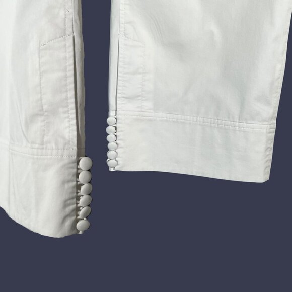 Ann Taylor LOFT [10 - EUC] White Button-Detail Cropped Casual Pants - Picture 8 of 9
